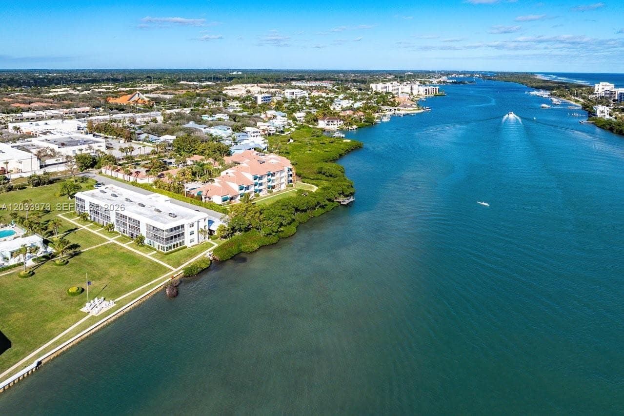 100 Waterway Rd # A306, Tequesta, FL 33469 — zdjęcie 4