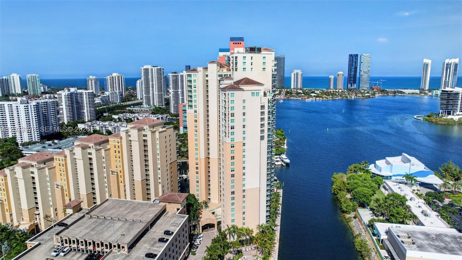 3340 NE 190th St # 402, Aventura, FL 33180 — zdjęcie 4