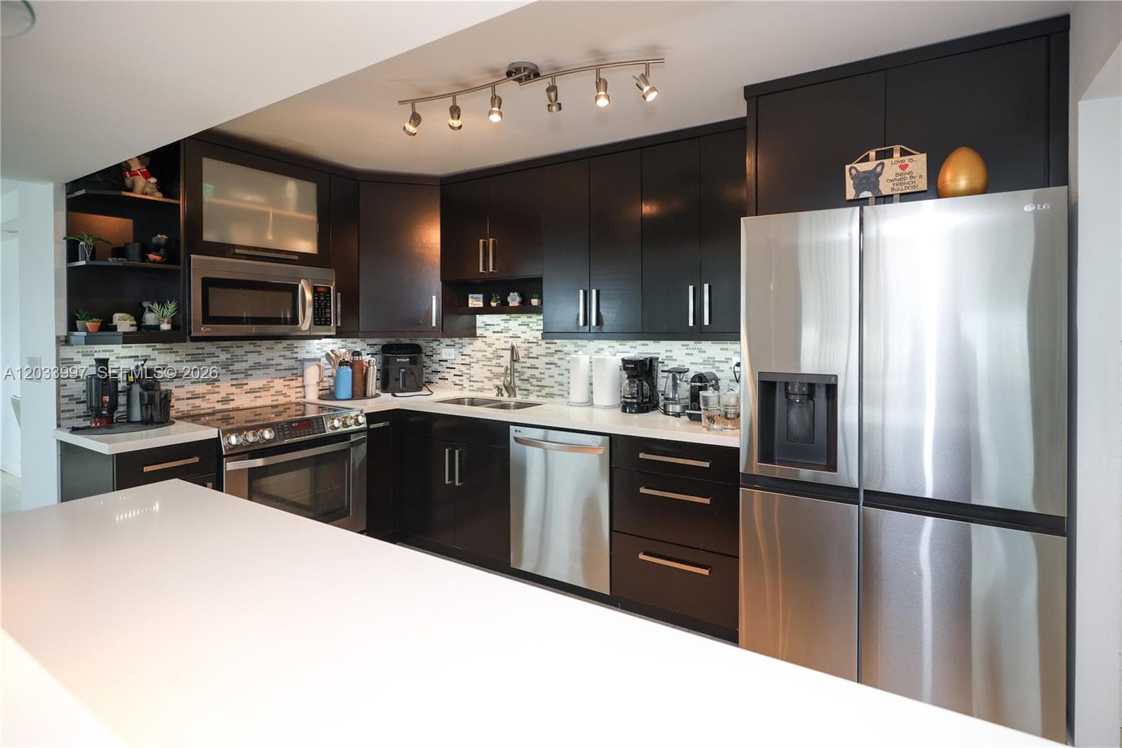 7135 Collins Ave # 735, Miami Beach, FL 33141 — zdjęcie 2