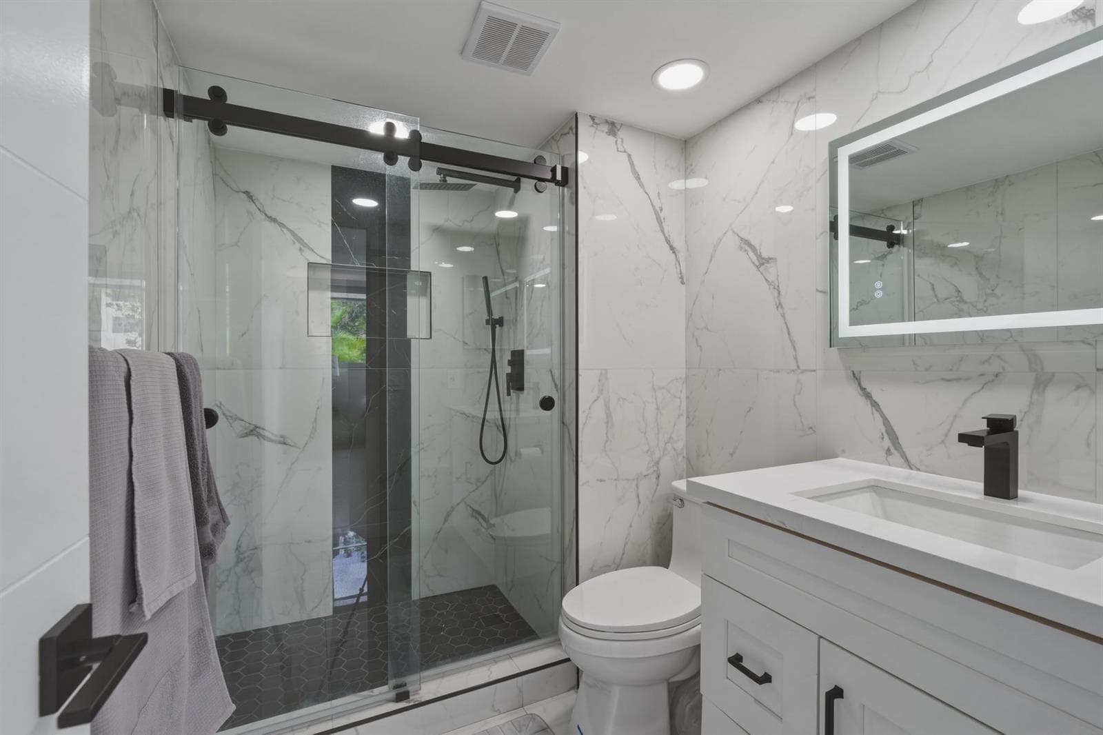 9523 N Hollybrook Lake Drive # 103, Pembroke Pines, FL 33025 — zdjęcie 5