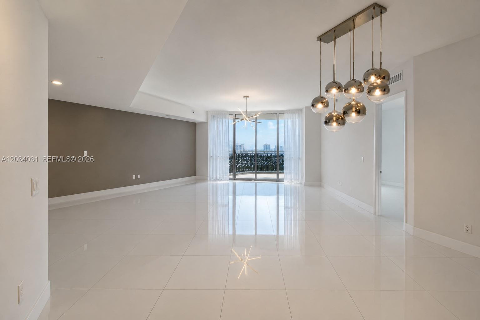 15901 Collins Ave # 403, Sunny Isles Beach, FL 33160 — zdjęcie 4