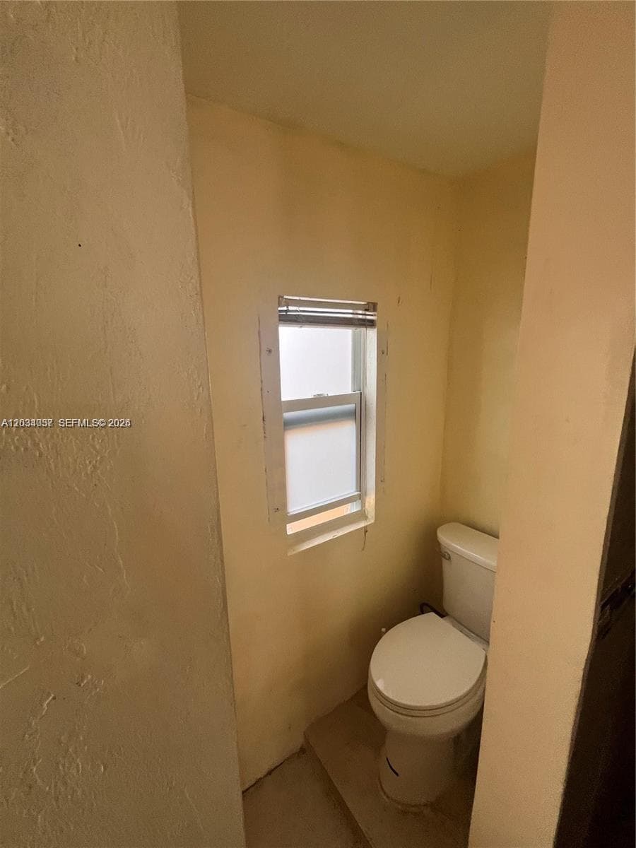 13215 NW 19th Ave # 1, Miami, FL 33167 — zdjęcie 5