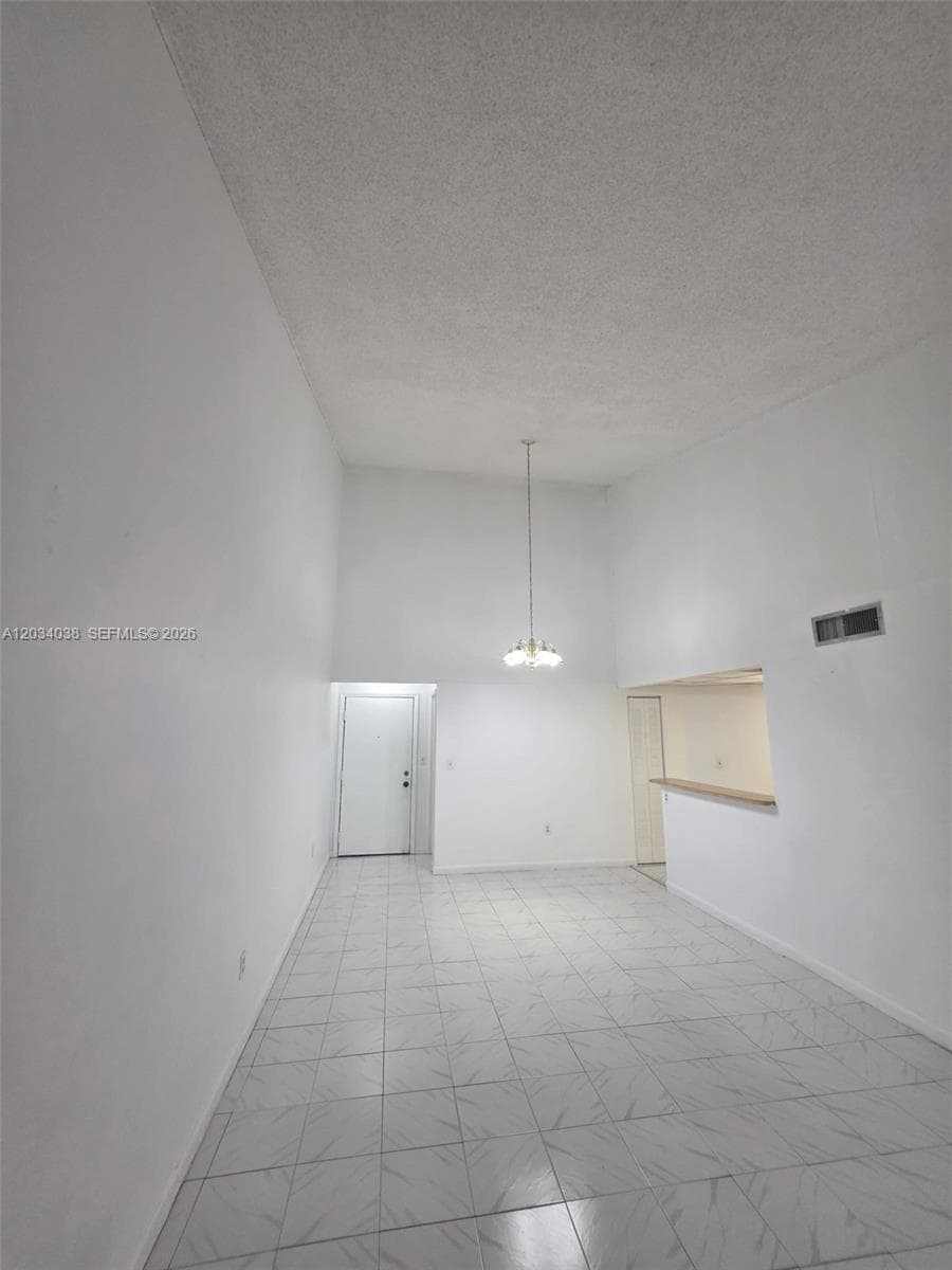 9429 Fontainebleau Blvd # 207-33, Miami, FL 33172 — zdjęcie 3