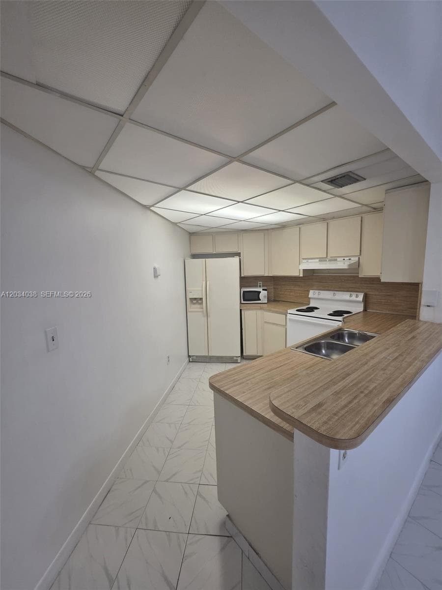 9429 Fontainebleau Blvd # 207-33, Miami, FL 33172 — zdjęcie 4