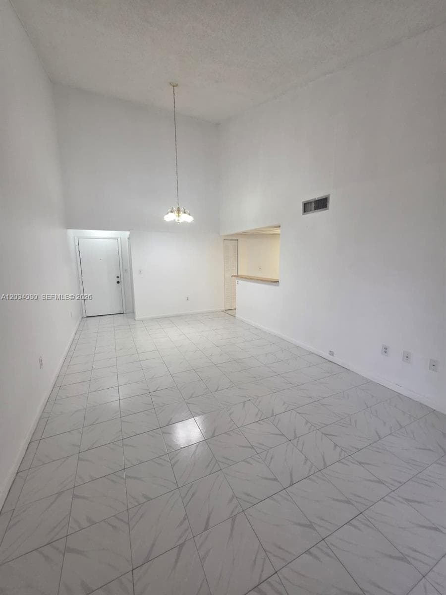 9429 Fontainebleau Blvd # 207-33, Miami, FL 33172 — zdjęcie 4