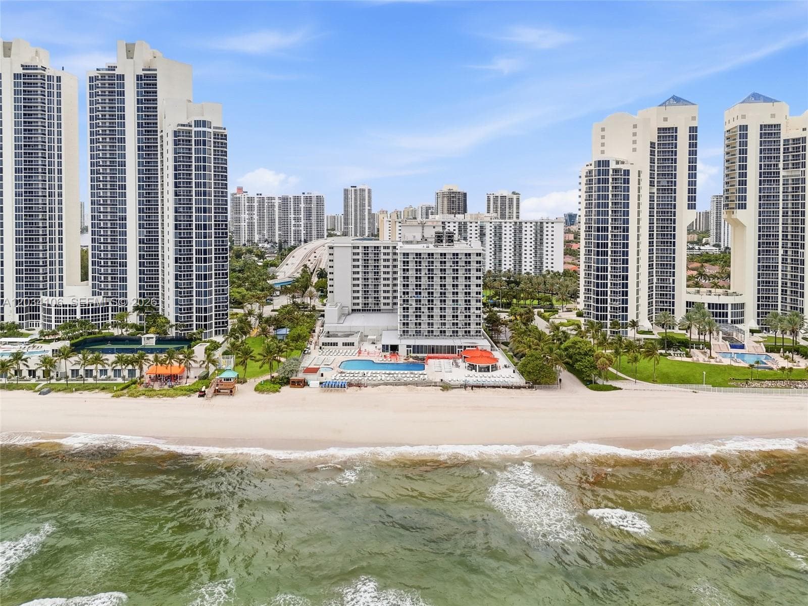 19201 Collins Ave # 341, Sunny Isles Beach, FL 33160 — zdjęcie 3