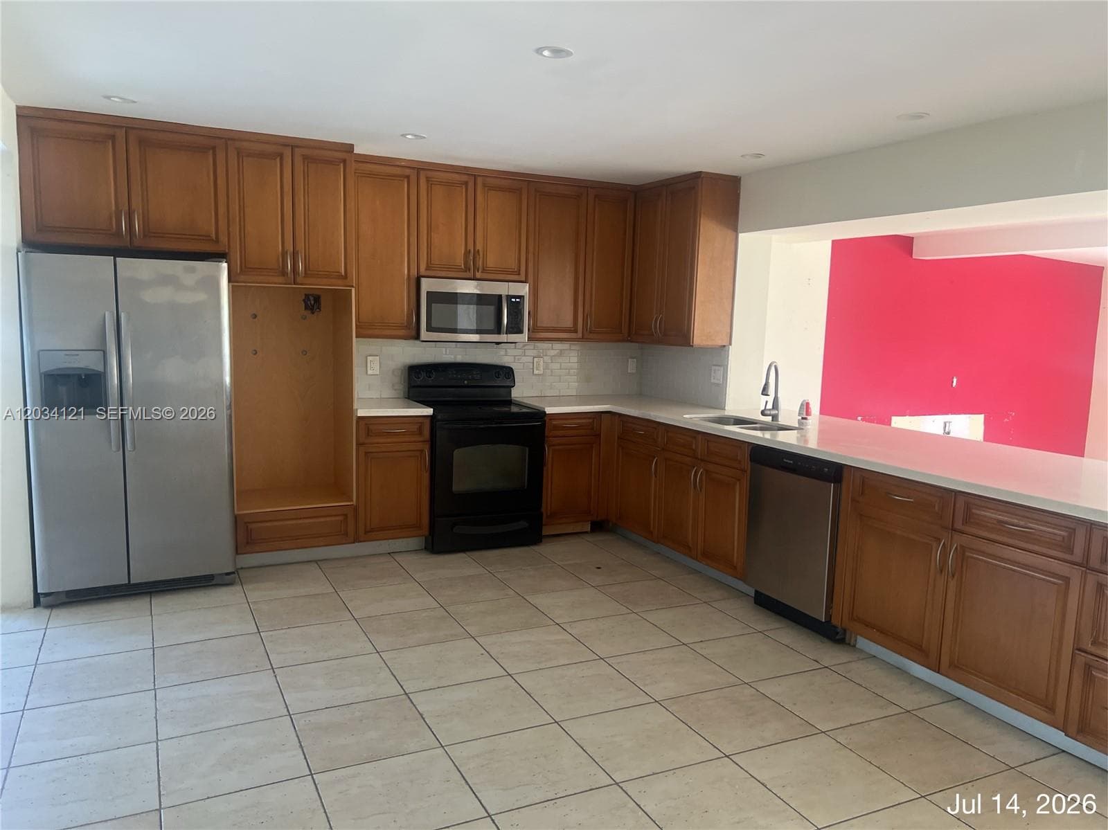 18715 NE 18th Ave, Miami, FL 33179 — zdjęcie 2