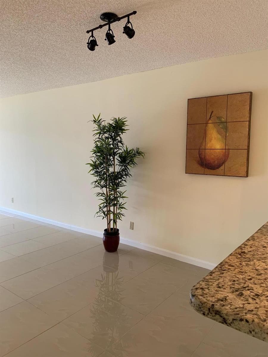 3212 Strawflower Way # 204, Lake Worth, FL 33467 — zdjęcie 2