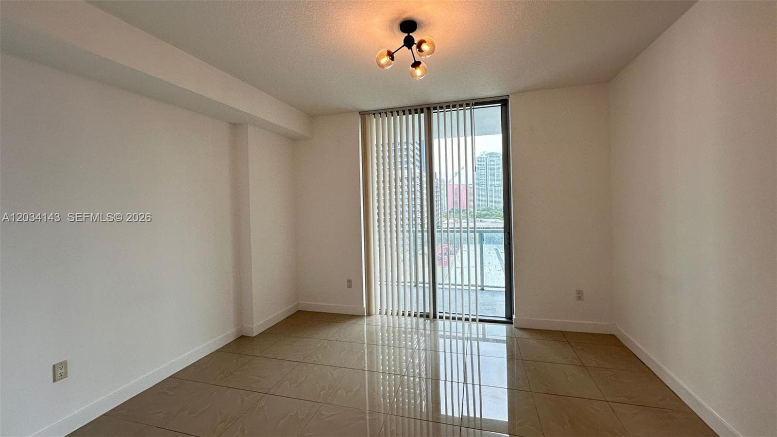 79 SW 12th St # 1102-S, Miami, FL 33130 — zdjęcie 3