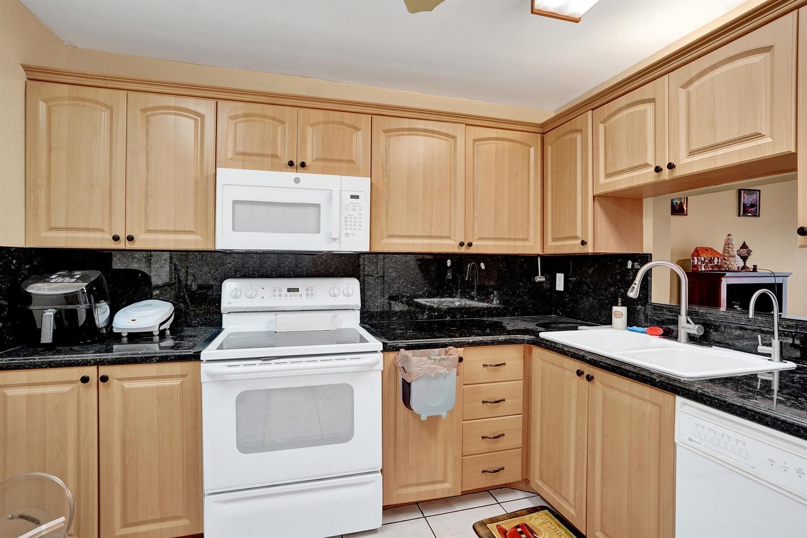 8801 NW 38th Drive # 204b, Coral Springs, FL 33065 — zdjęcie 5