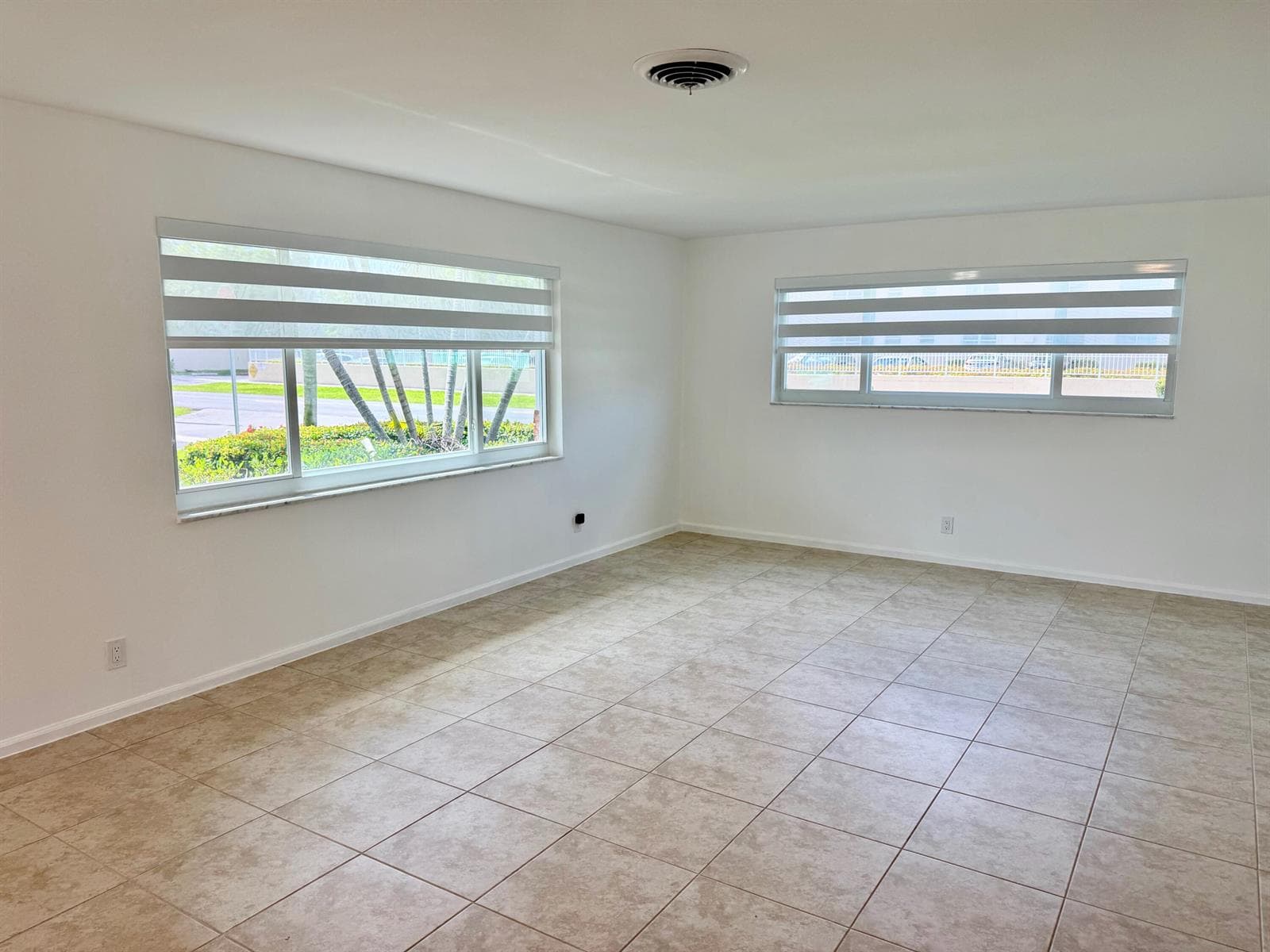 617 SE 8th Avenue, Deerfield Beach, FL 33441 — zdjęcie 4