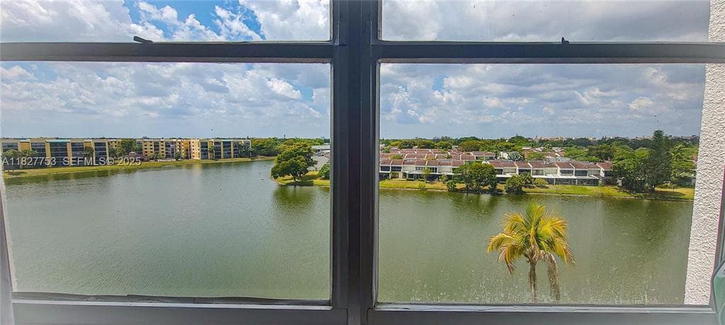 3301 Spanish Moss Terrace # 219, Lauderhill, FL 33319 — zdjęcie 4