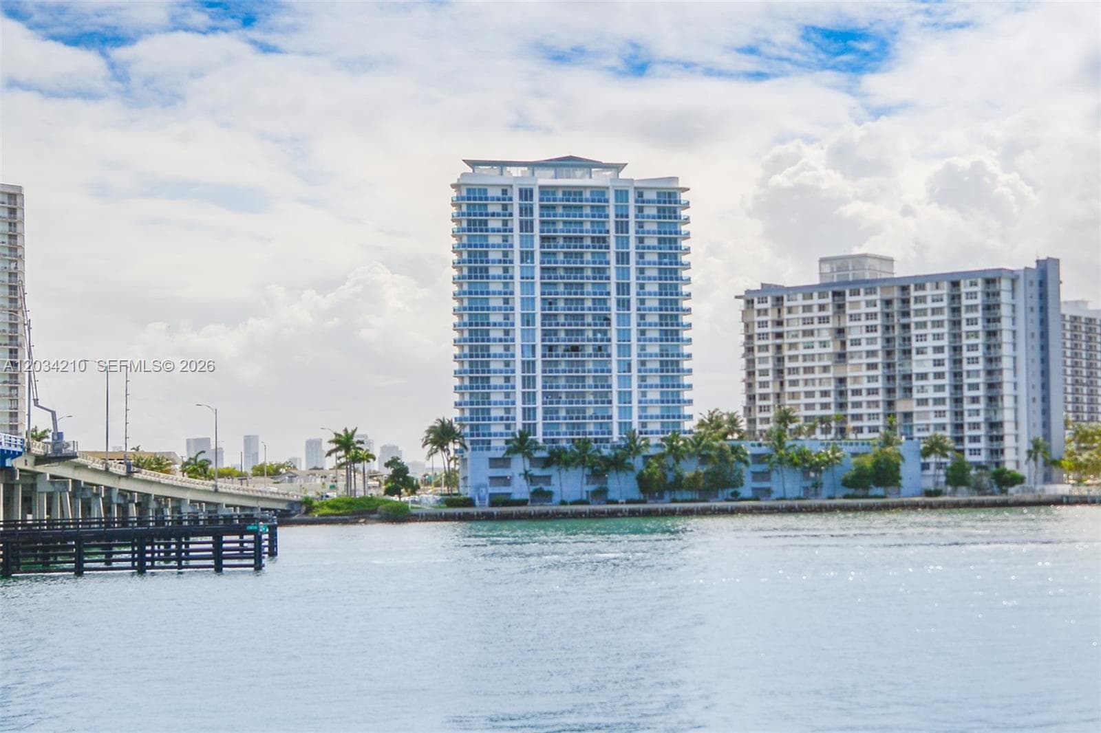 1881 79th St Cswy # 2004, North Bay Village, FL 33141 — zdjęcie 2