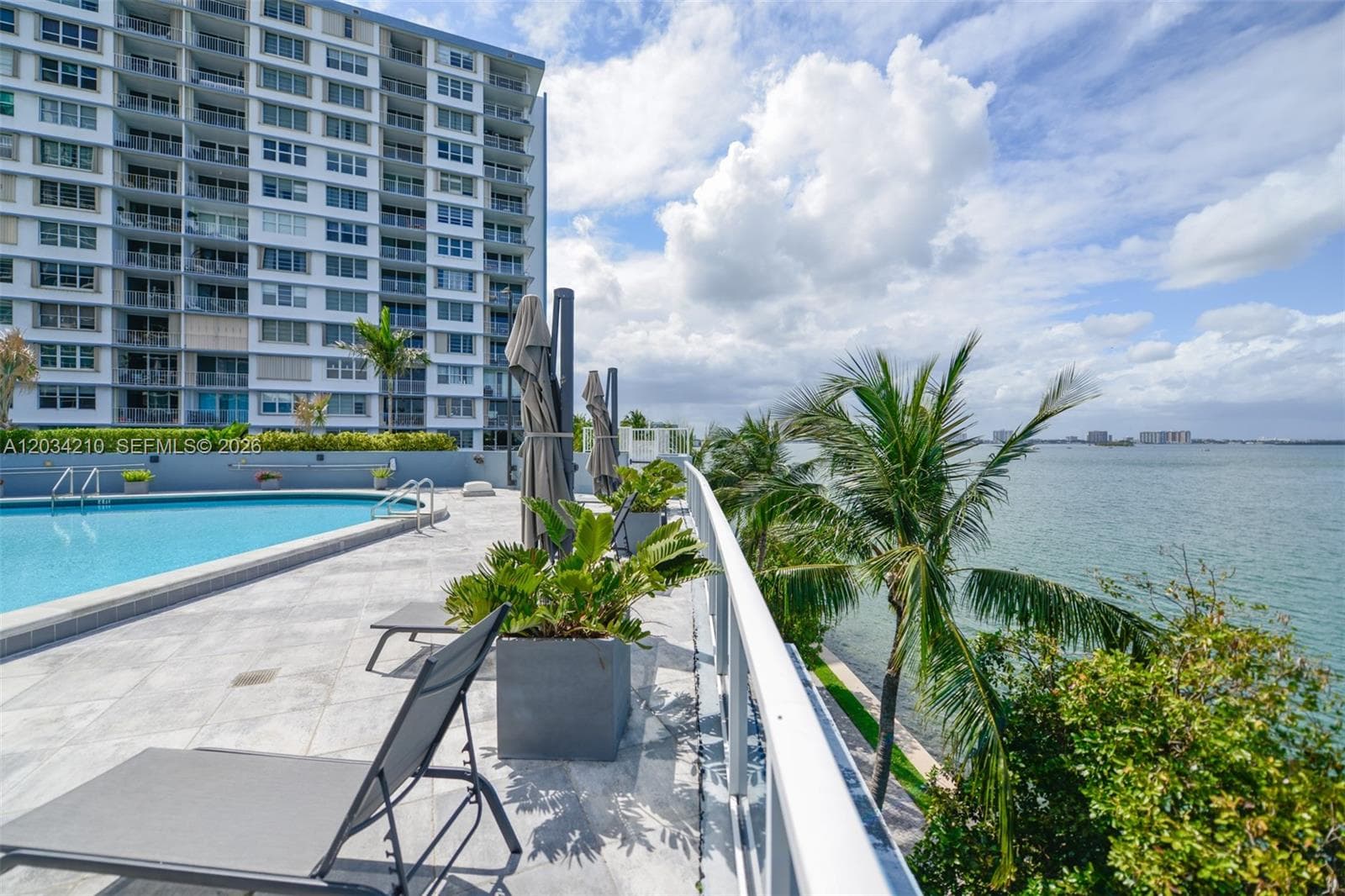 1881 79th St Cswy # 2004, North Bay Village, FL 33141 — zdjęcie 5