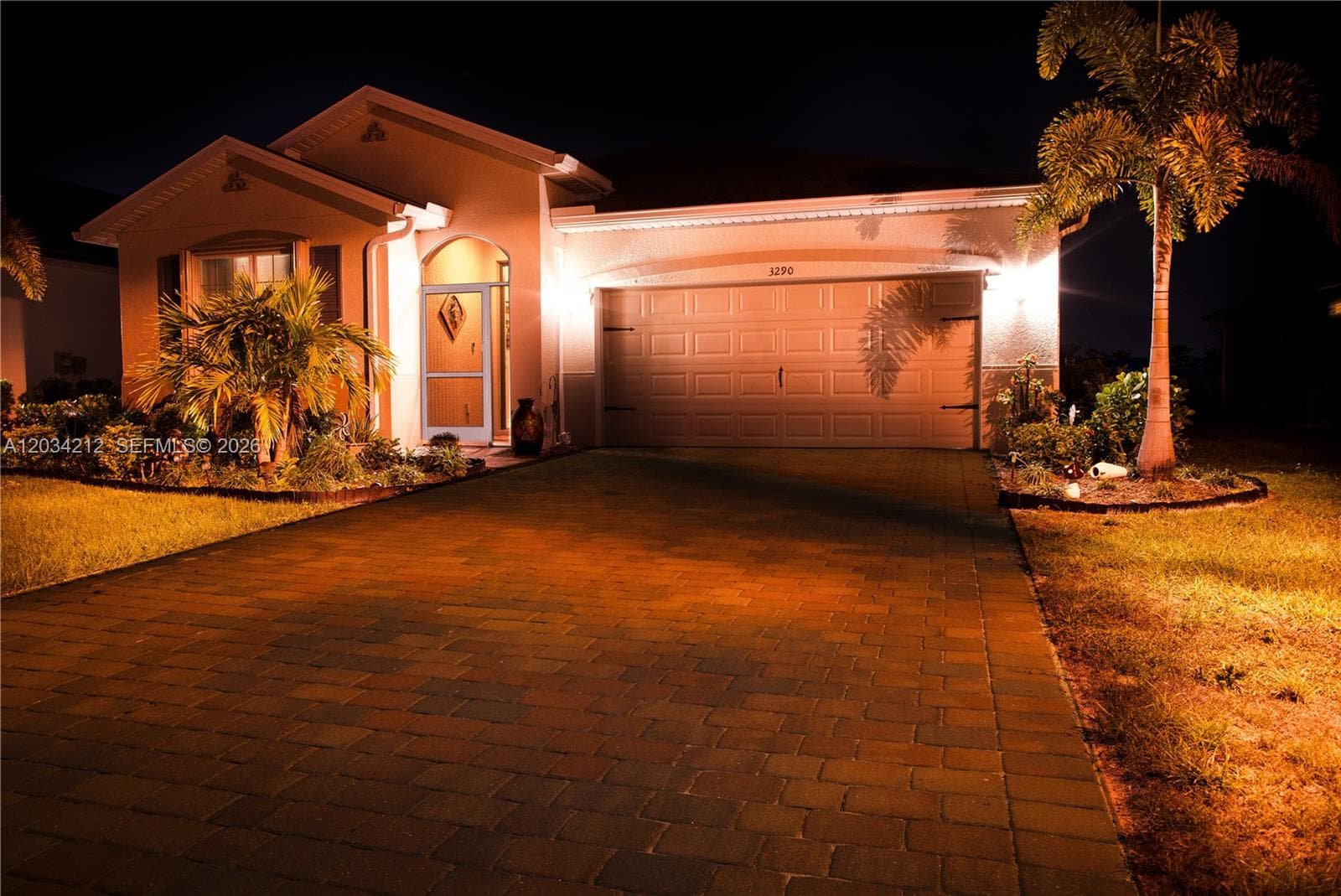 3290 Baravaldo Cir, Cape Coral, FL 33909 — zdjęcie 2