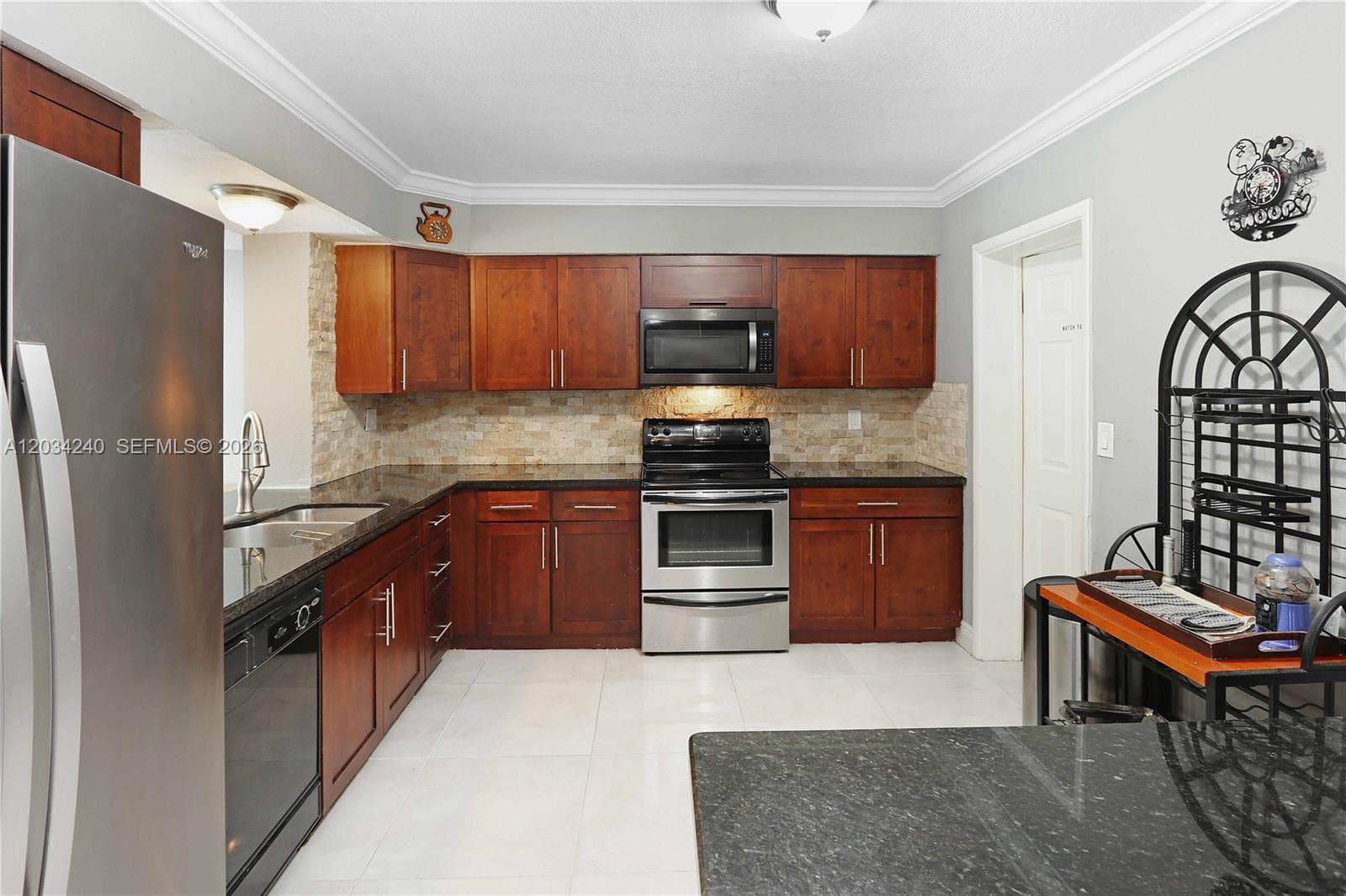 1324 Washington St, Hollywood, FL 33019 — zdjęcie 3