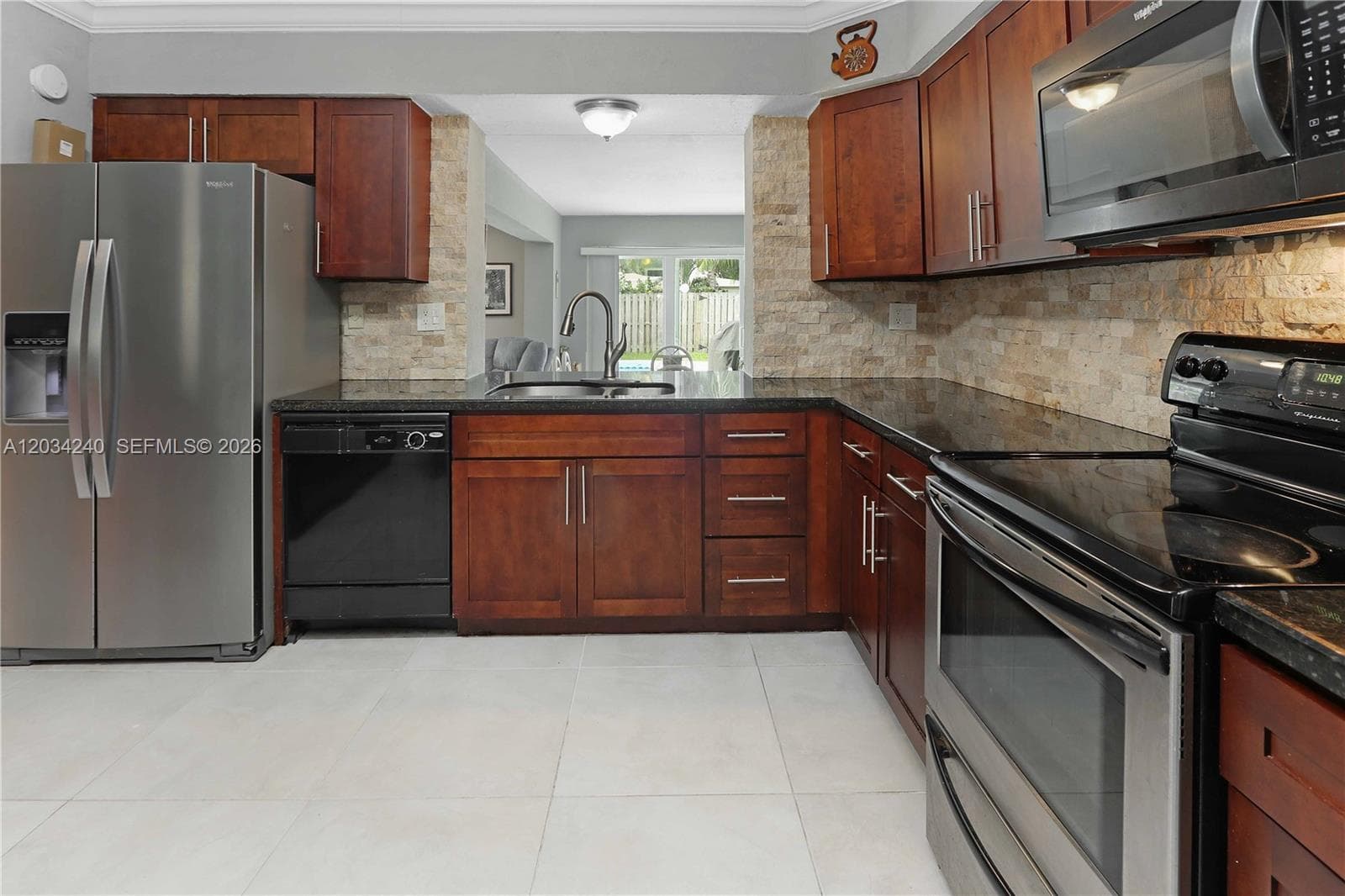 1324 Washington St, Hollywood, FL 33019 — zdjęcie 5