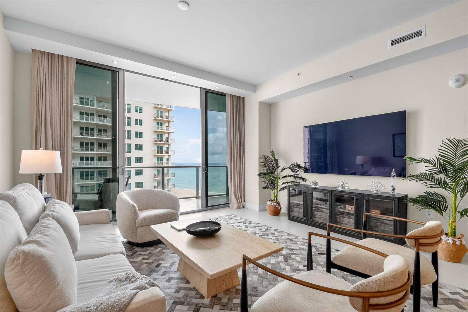3100 N Ocean Drive # 1210 H, Singer Island, FL 33404 — zdjęcie 2