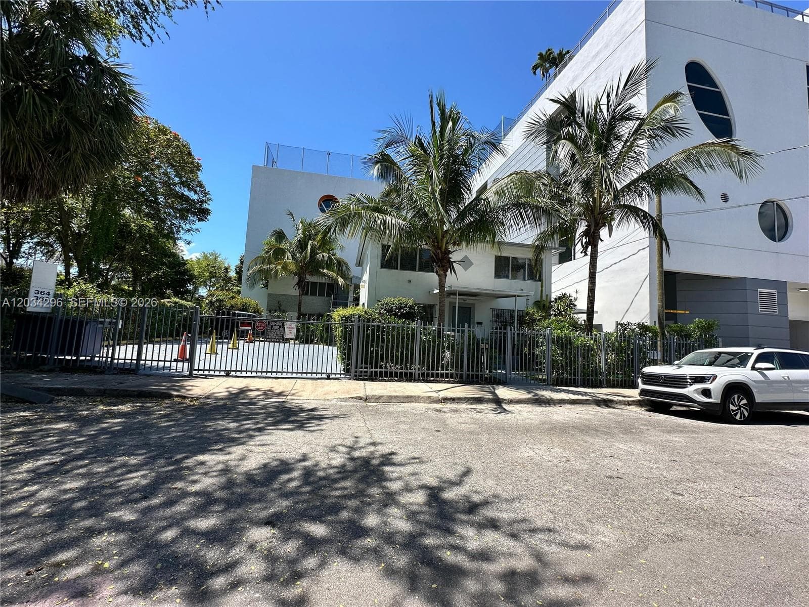 364 SW 11th St, Miami, FL 33130 — zdjęcie 2