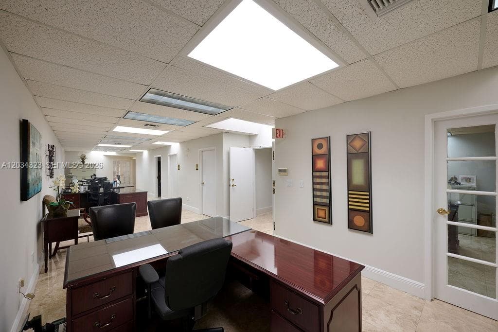 355 Palermo Ave, Coral Gables, FL 33134 — zdjęcie 3