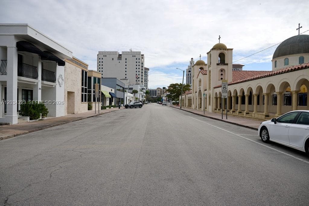 355 Palermo Ave, Coral Gables, FL 33134 — zdjęcie 5