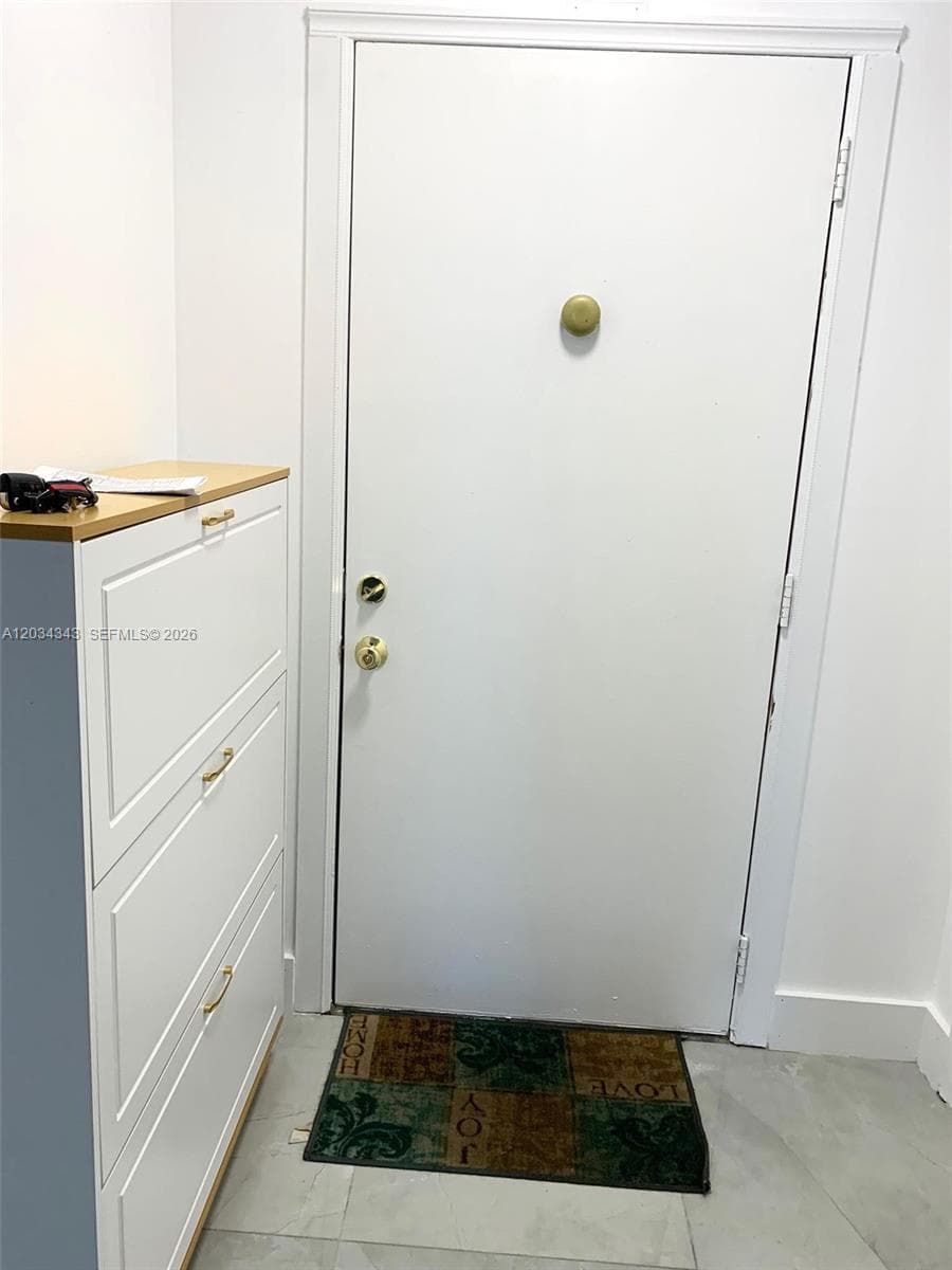 501 NE 14th Ave # 601, Hallandale Beach, FL 33009 — zdjęcie 2