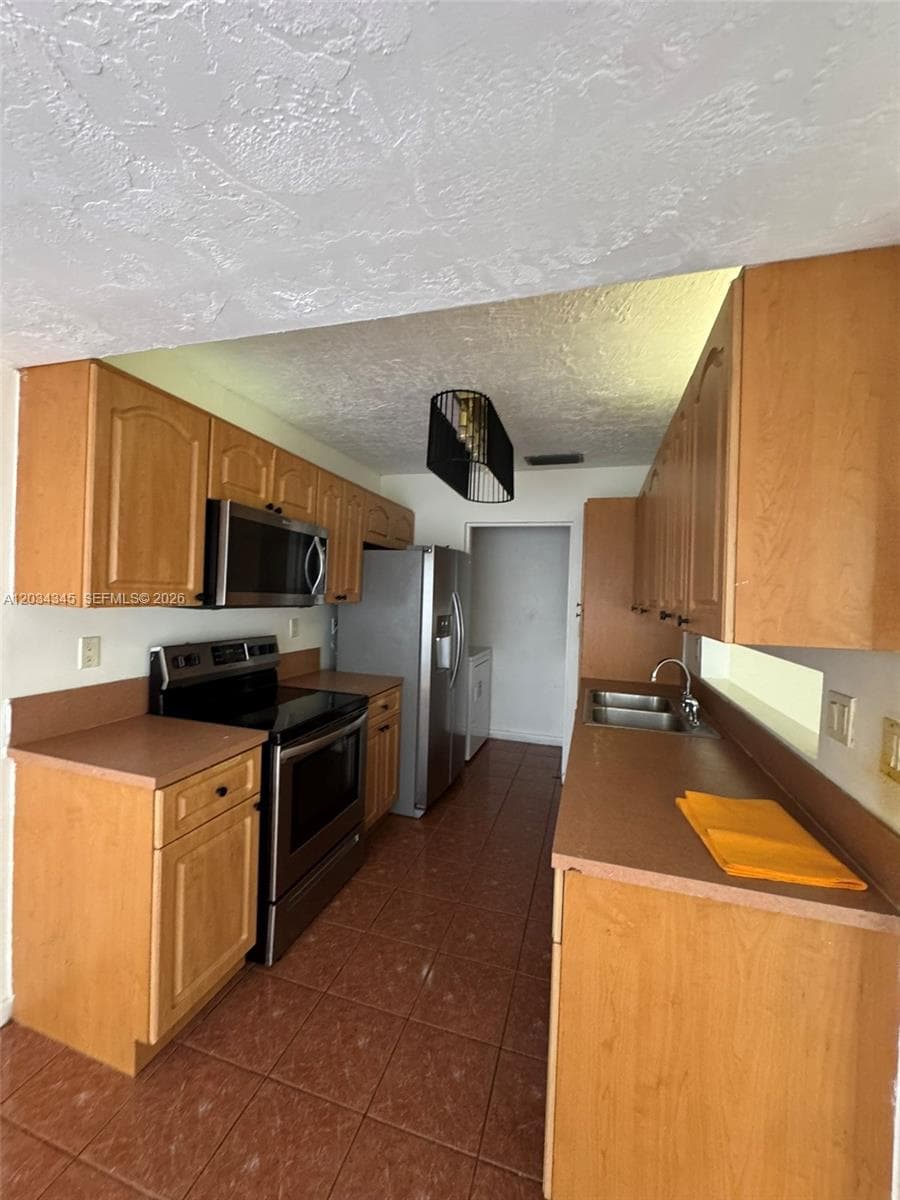 11405 SW 122nd Ct, Miami, FL 33186 — zdjęcie 4
