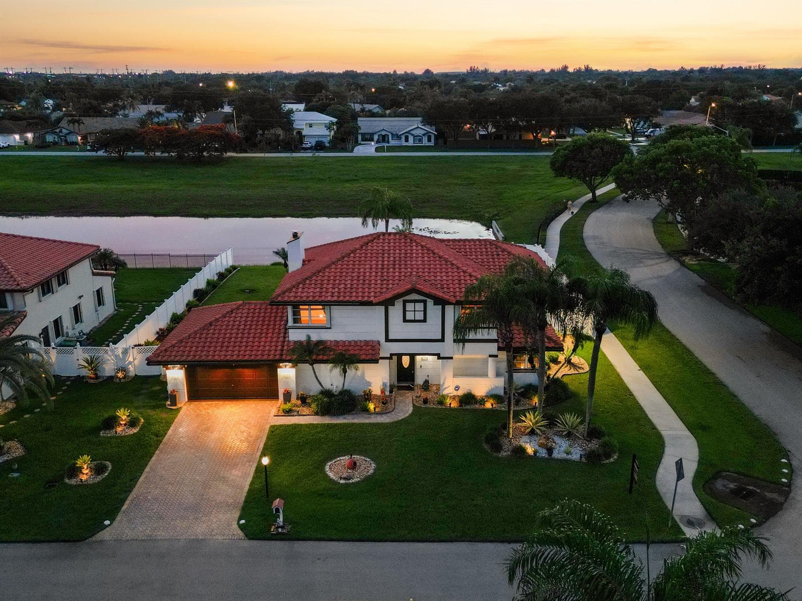 6431 Olde Moat Way, Davie, FL 33331 — zdjęcie 4