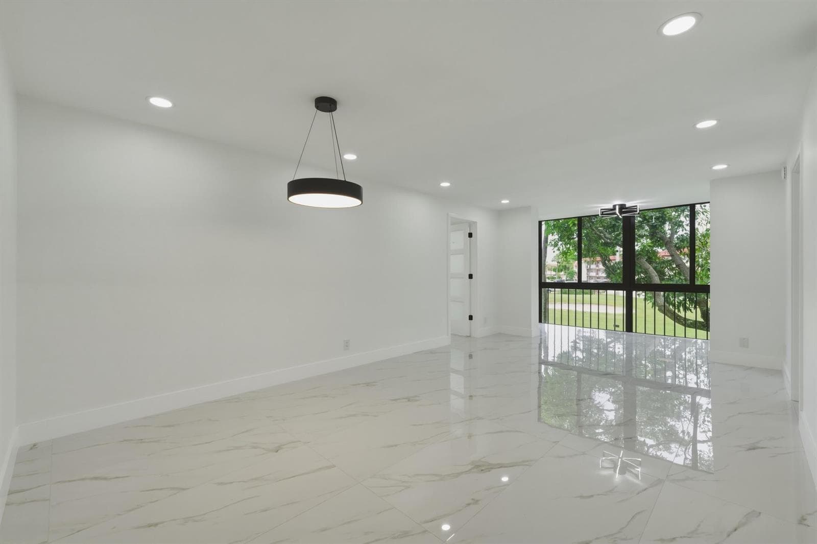 8970 S Hollybrook Boulevard # 205, Pembroke Pines, FL 33025 — zdjęcie 2