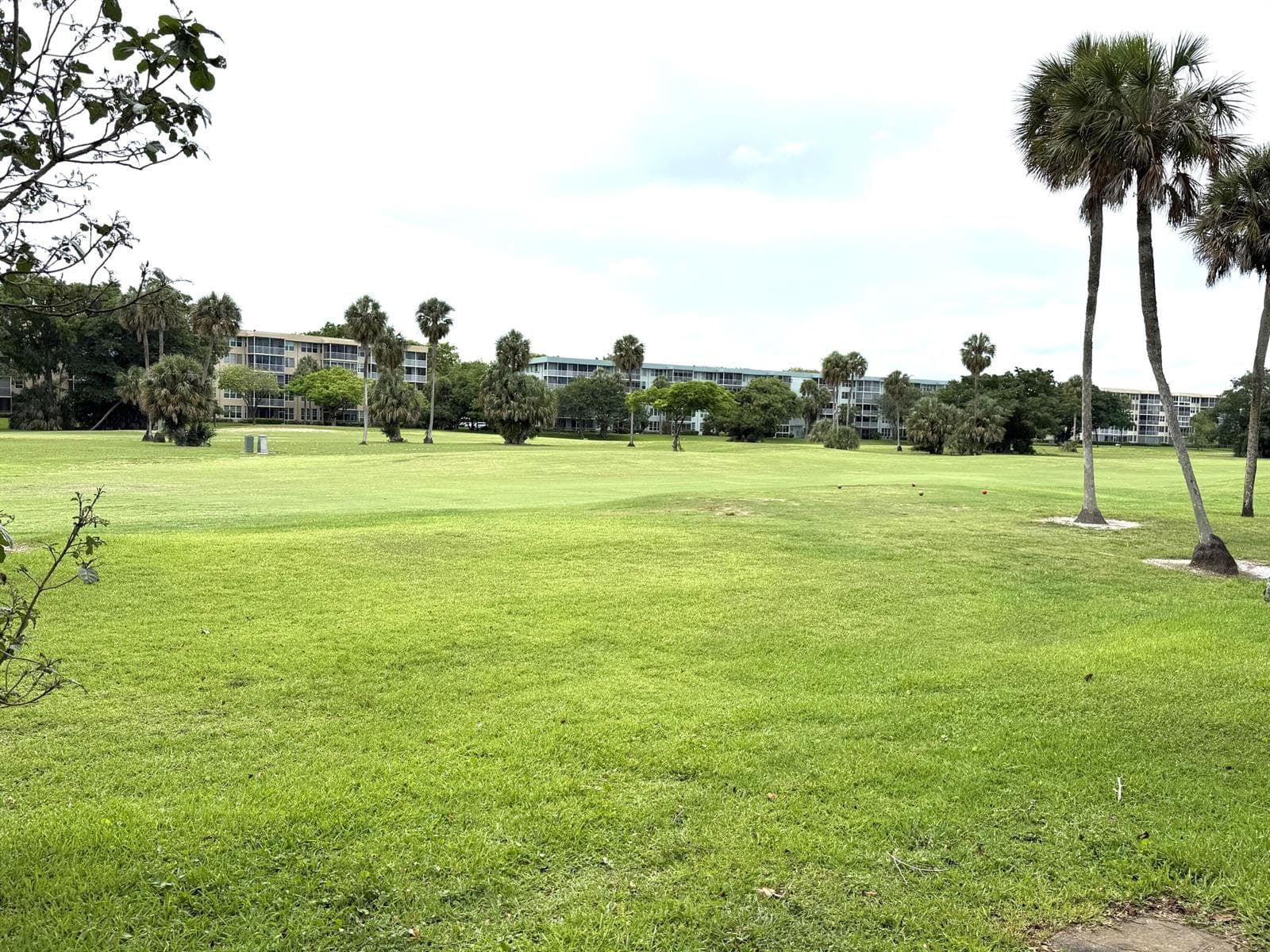 907 Cypress Terrace # 201, Pompano Beach, FL 33069 — zdjęcie 3