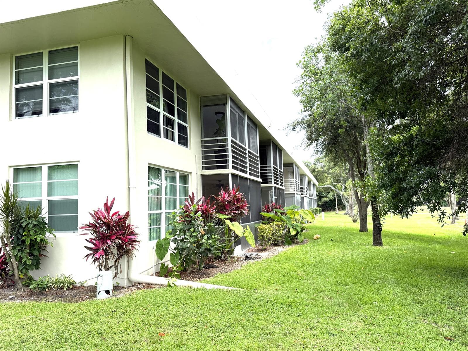 907 Cypress Terrace # 201, Pompano Beach, FL 33069 — zdjęcie 4