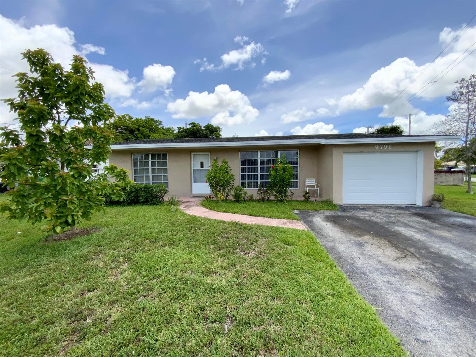 9791 NW 25th Court, Sunrise, FL 33322 — zdjęcie 2