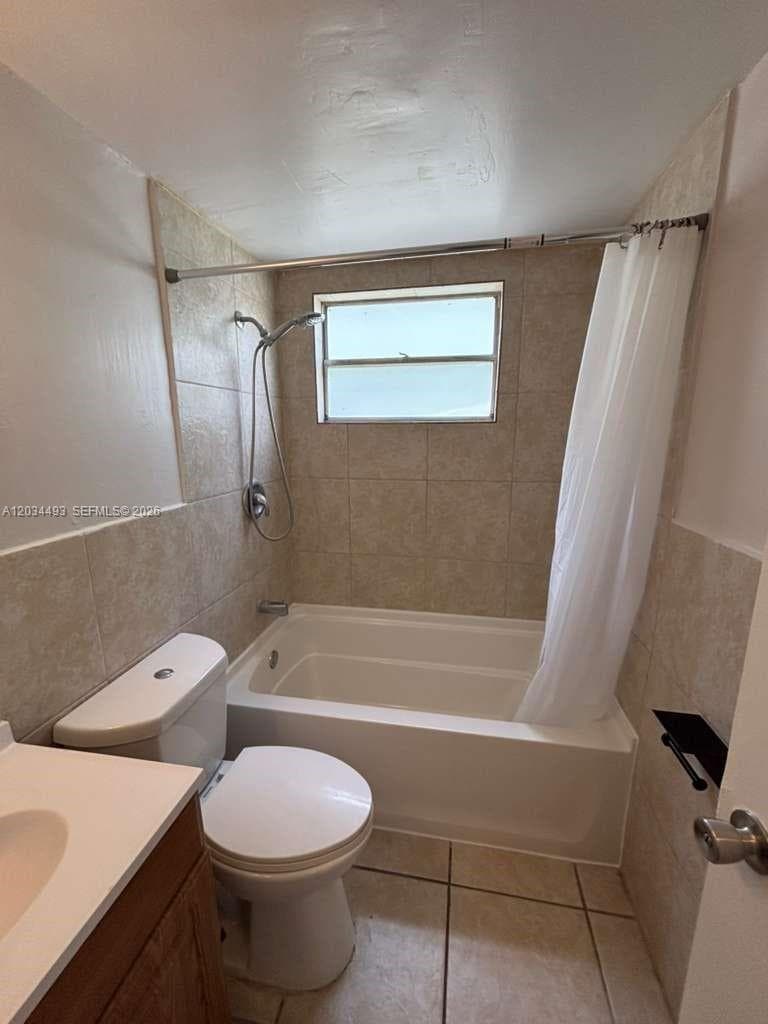 14120 NW 24th Ct # 204, Opa-Locka, FL 33054 — zdjęcie 5