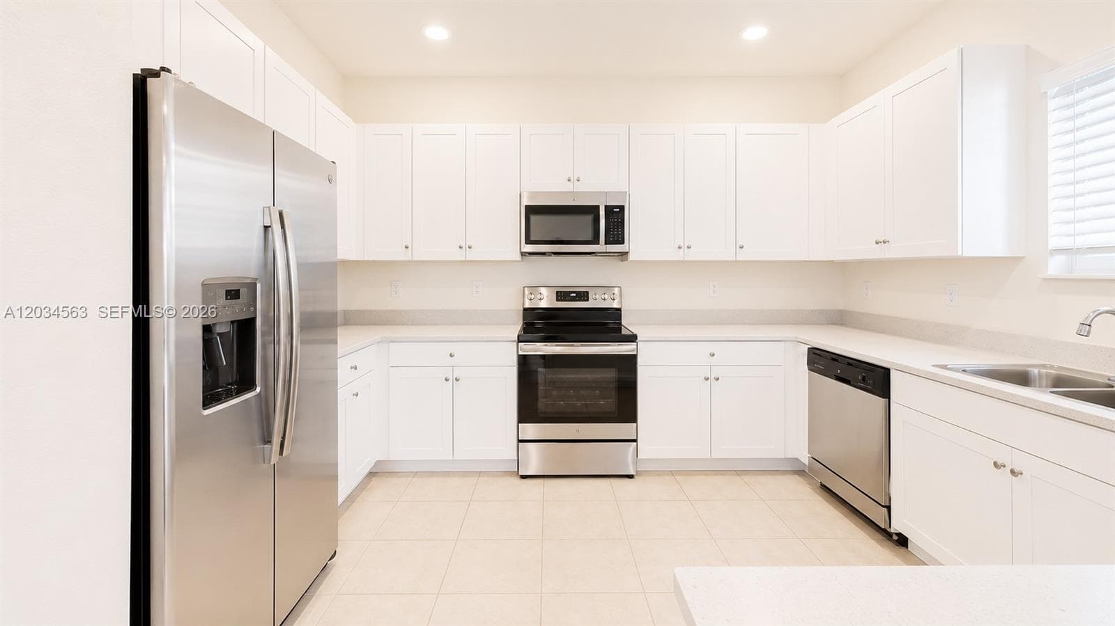 2434 NE 1st St # 2434, Homestead, FL 33033 — zdjęcie 3