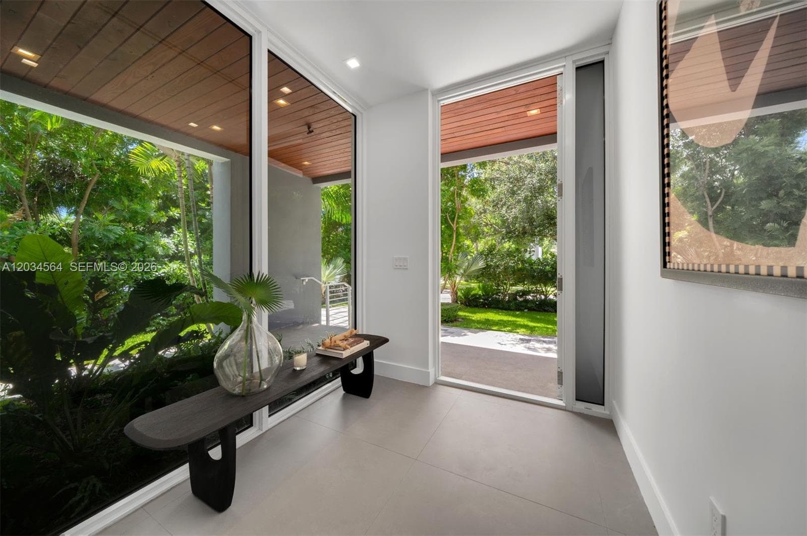 425 Harbor Dr, Key Biscayne, FL 33149 — zdjęcie 2