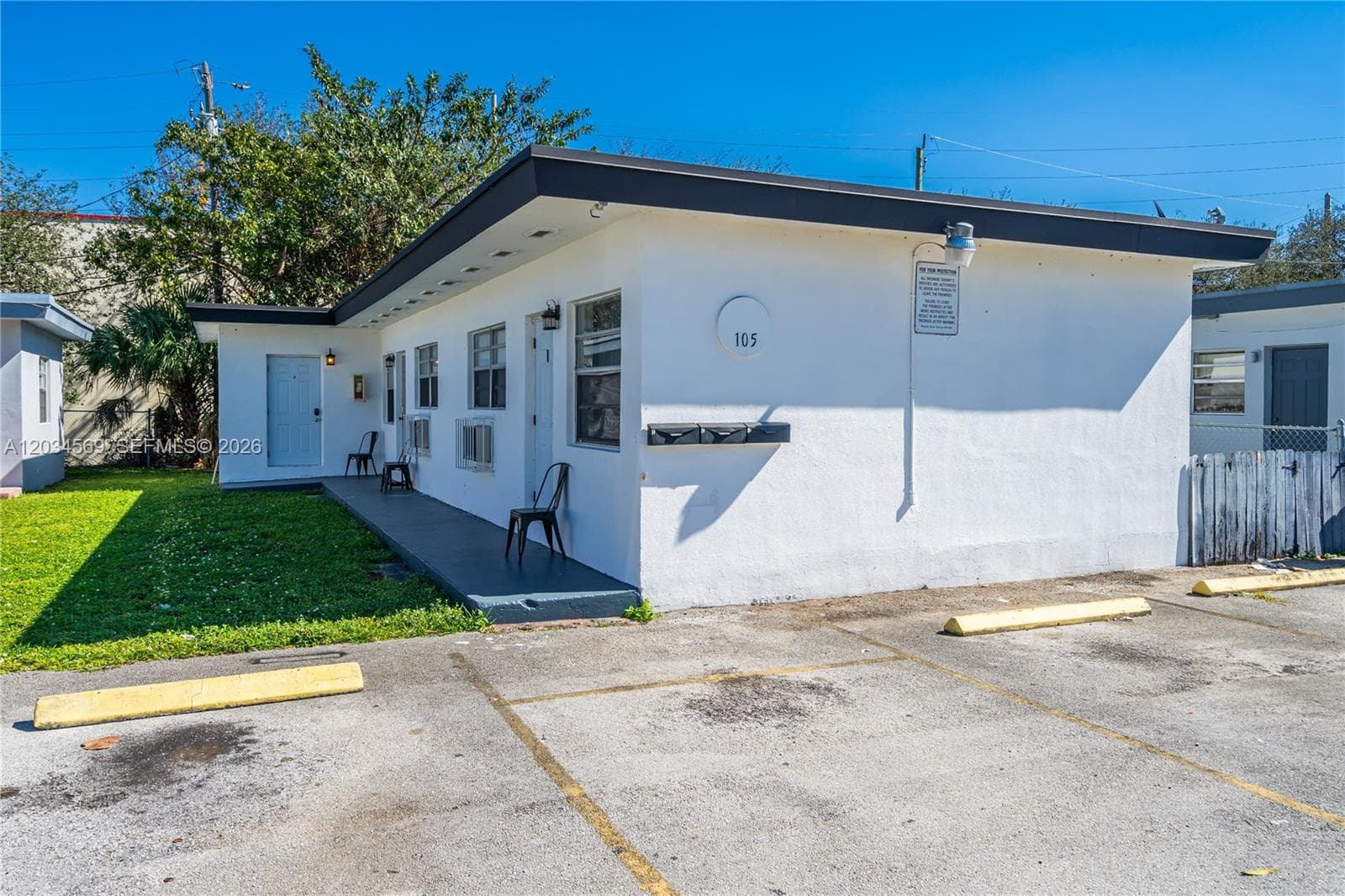 105 SW 5th Ct, Dania Beach, FL 33004 — zdjęcie 2