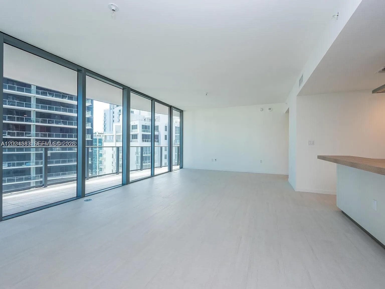 1000 Brickell Plz # 3509, Miami, FL 33131