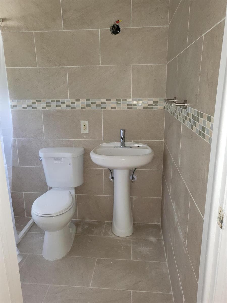 224 N 57th Avenue # 1-3, Hollywood, FL 33021 — zdjęcie 5