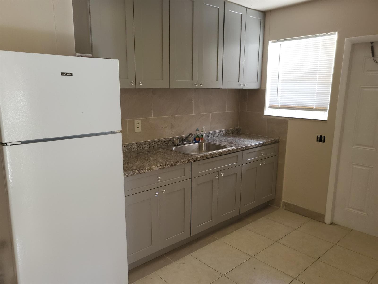 224 N 57th Avenue # 1-3, Hollywood, FL 33021 — zdjęcie 4