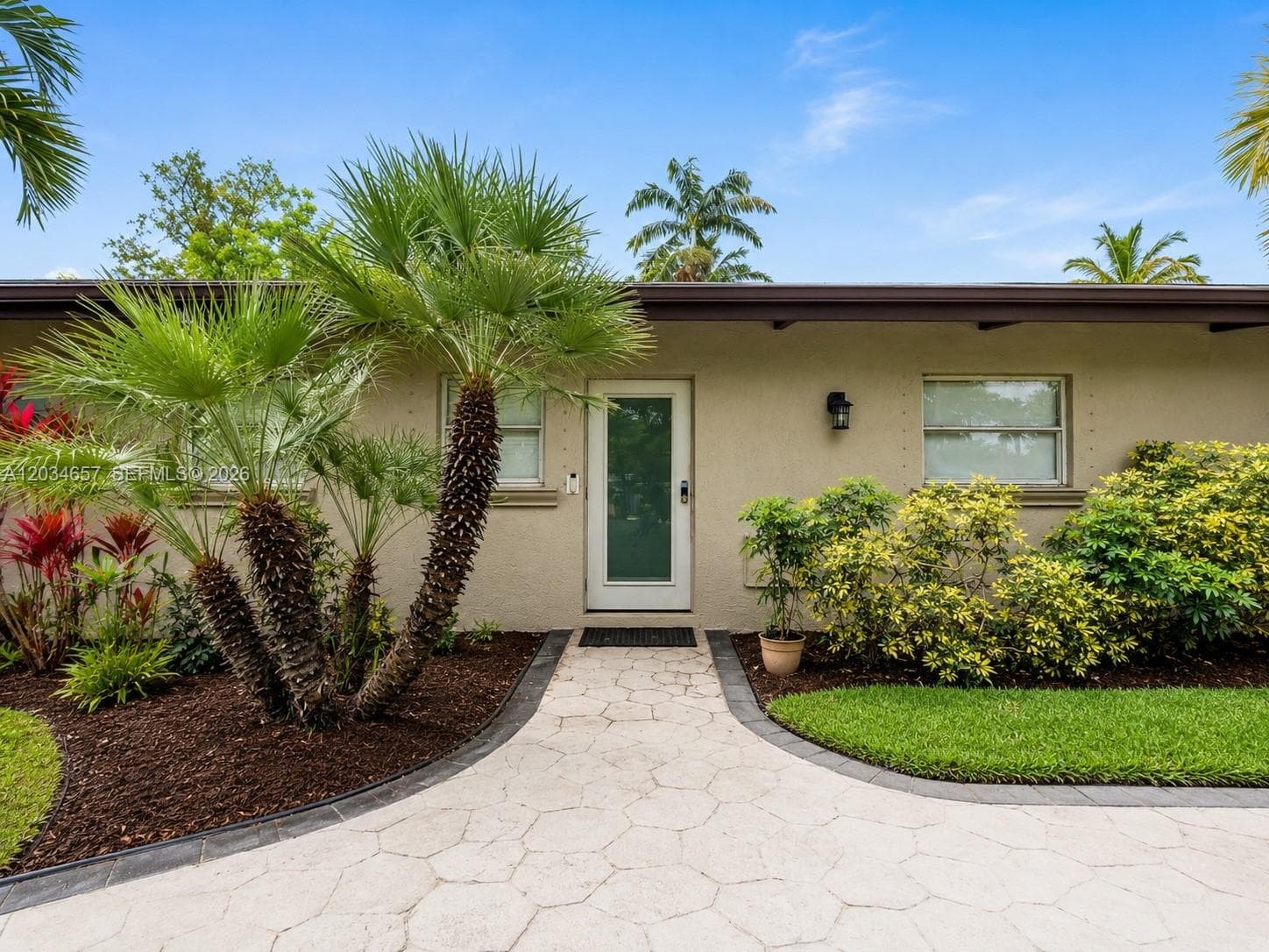 1850 Keystone Blvd, North Miami, FL 33181 — zdjęcie 2
