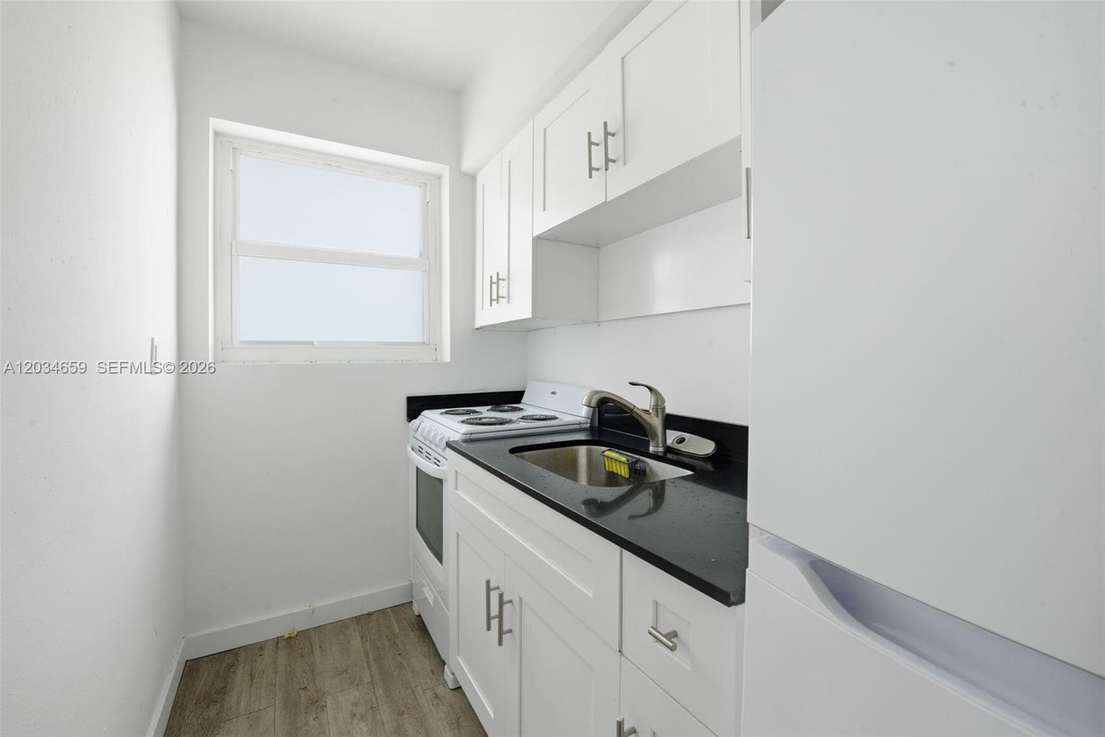 101 NW 74th St # 4, Miami, FL 33150 — zdjęcie 5