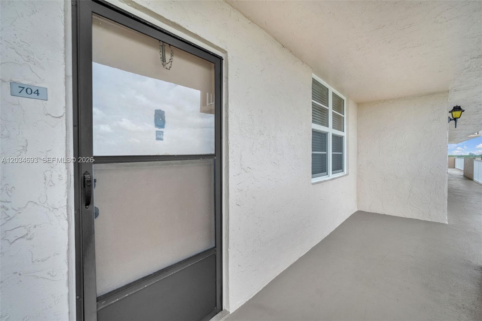 250 Jacaranda Dr # 704, Plantation, FL 33324 — zdjęcie 3
