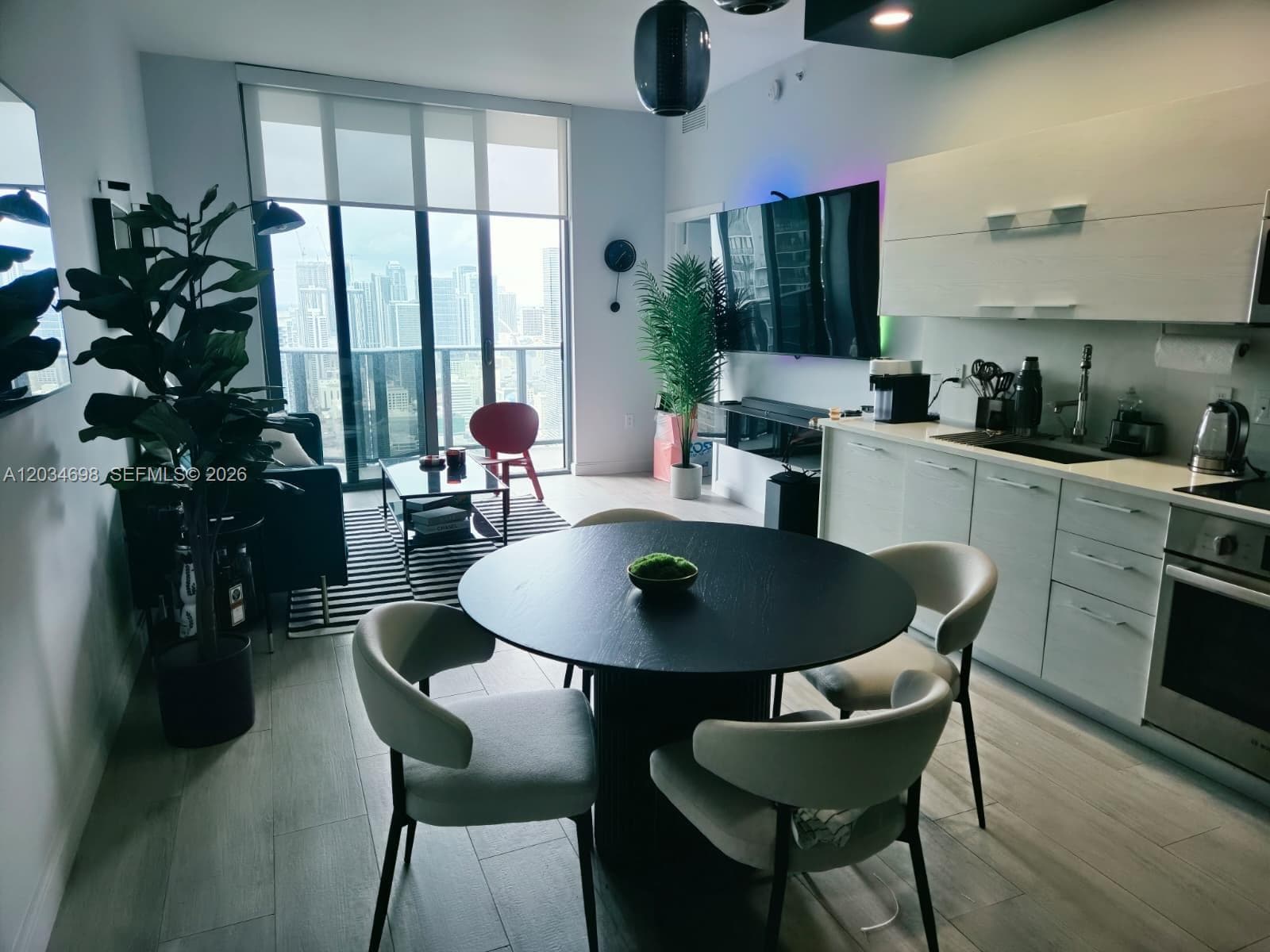 45 SW 9th St # 4309, Miami, FL 33130 — zdjęcie 5