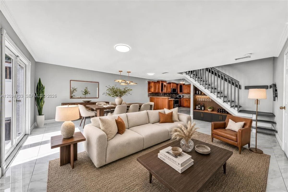 5445 W 27th Lane, Hialeah, FL 33016 — zdjęcie 5