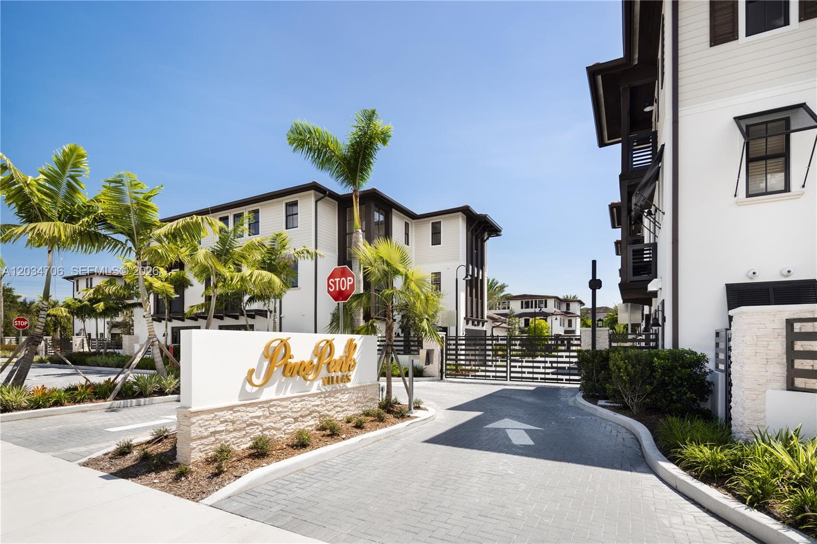 7504 SW 100th St, Pinecrest, FL 33156 — zdjęcie 4
