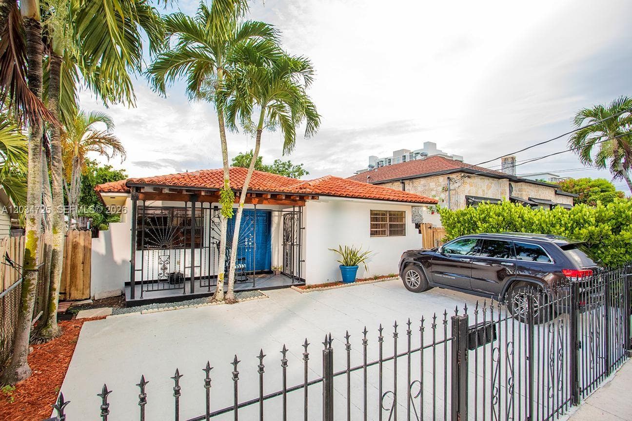 3610 SW 14th St, Miami, FL 33145 — zdjęcie 3
