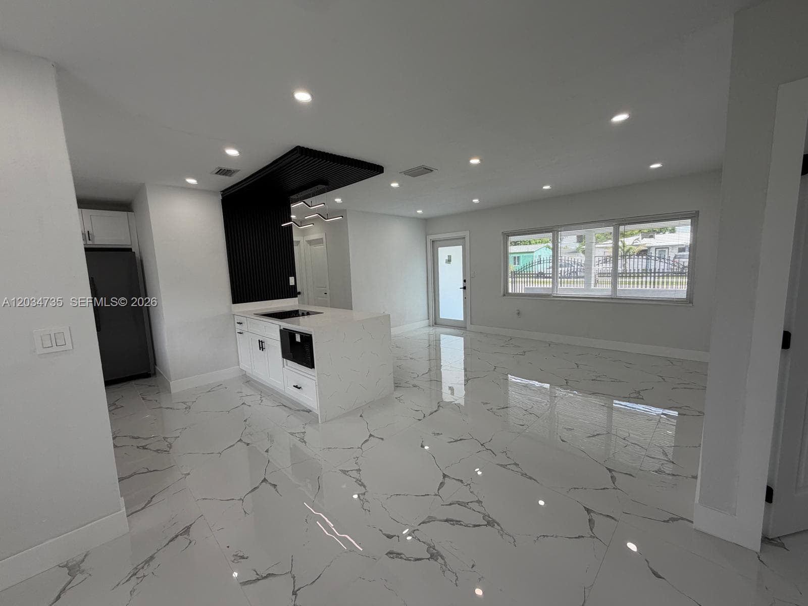 2800 NW 164th St, Miami Gardens, FL 33054 — zdjęcie 3