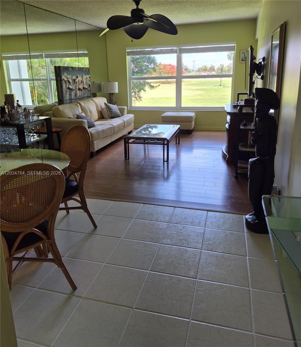 7797 Golf Cir Dr # 206, Margate, FL 33063 — zdjęcie 2