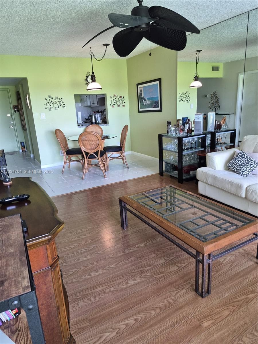 7797 Golf Cir Dr # 206, Margate, FL 33063 — zdjęcie 4