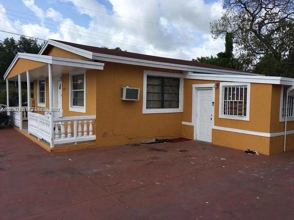 10040 NW 8th Ave, Miami, FL 33150 — zdjęcie 2